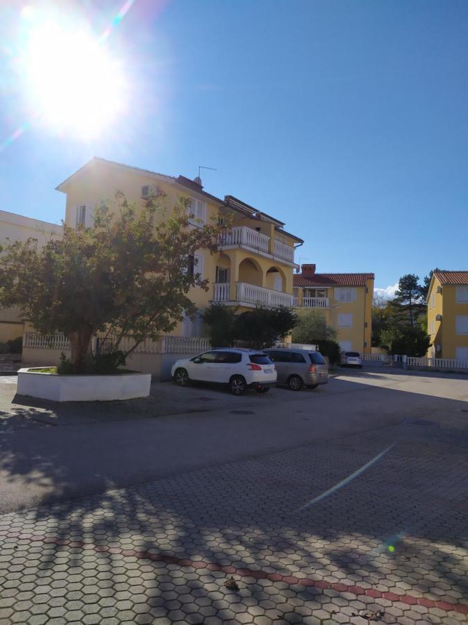 Apartman Moris Malinska Exterior foto