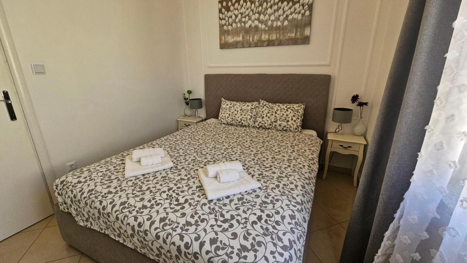 Apartman Moris Malinska Exterior foto