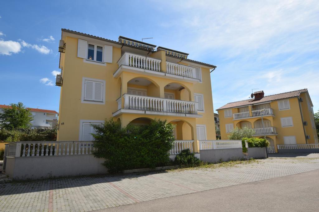 Apartman Moris Malinska Exterior foto